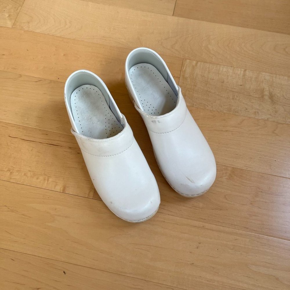 Dansko Nurse Doctor Shoes Clogs